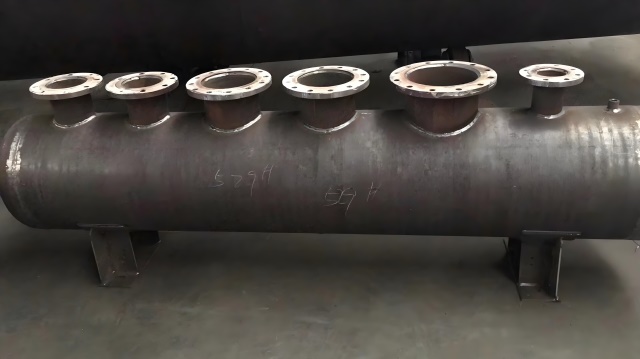 泰兴水泵集分水器